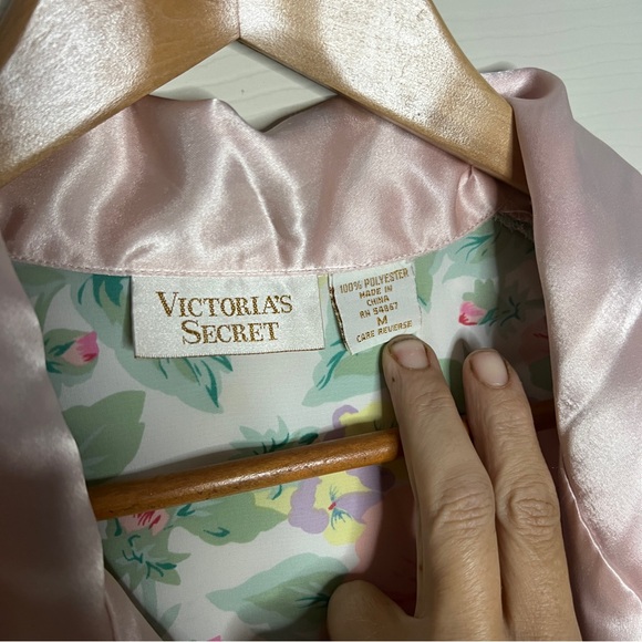 Vtg Victoria's Secret Gold Label Floral Nightgown Pajamas Medium Sleepwear EUC - Picture 3 of 4